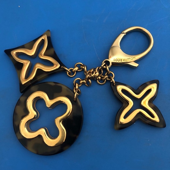 Louis Vuitton Accessories - LOUIS VUITTON Bag Charm Key Ring Chain Tortoise